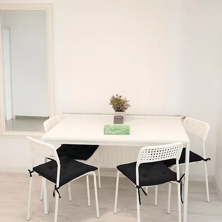 Appartement Close To The Cathedral Of The Nation's Salvation - 727